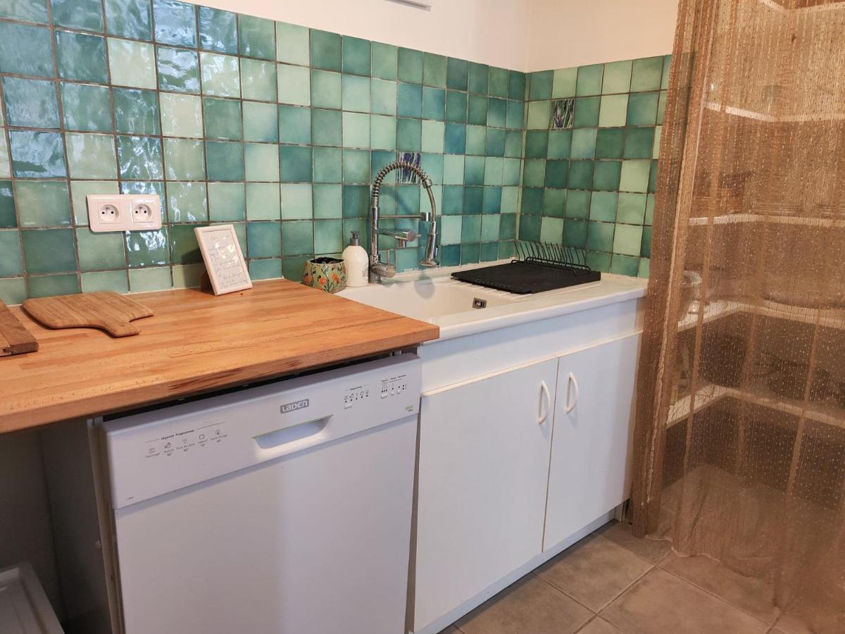 L'Empire D'Essences Appartement Valreas Ngoại thất bức ảnh
